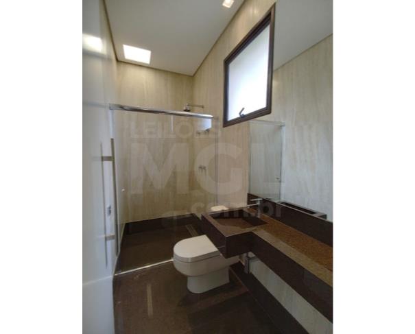 Foto de NOVA LIMA/MG – Casa com a área de 928,29m², situada em Alphaville Lagoa dos Ingleses Fase II