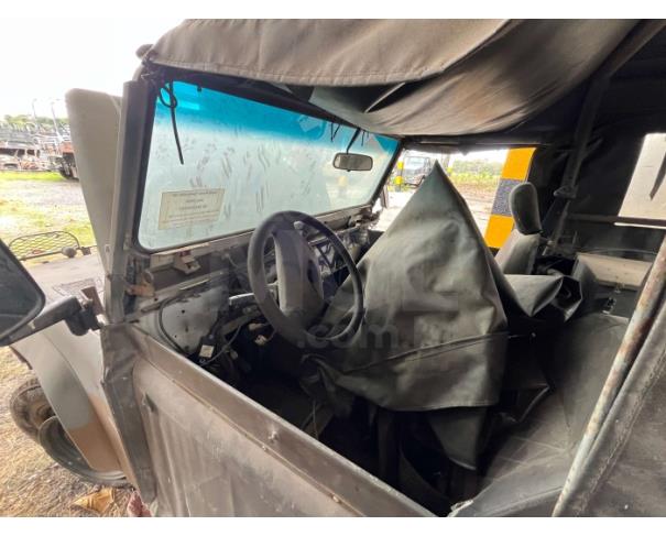 Foto de RIO DE JANEIRO/RJ- VTNE PICAPE EMP GE DEFENDER 90 1/2T 4X4 LAND ROVER
