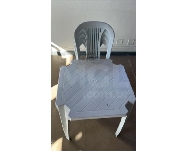 Foto de ITAUNA/MG- 11 JOGOS DE MESA PLASTICO COM 4 GAVETAS