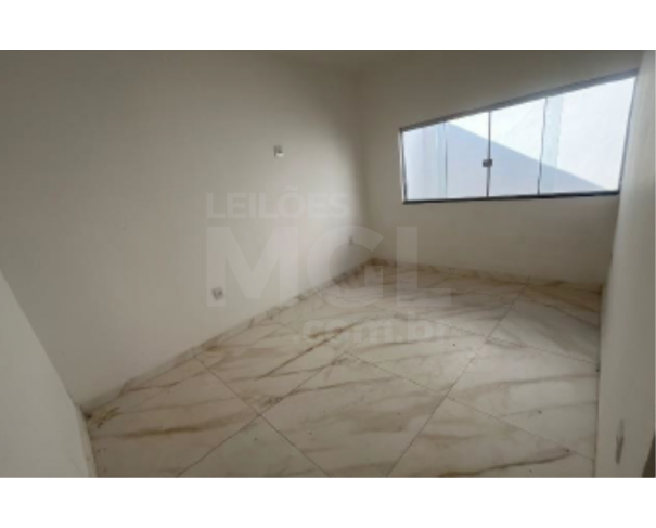 Foto de MATEUS LEME/MG - Casa 08, situada no Bairro Vila Suzana