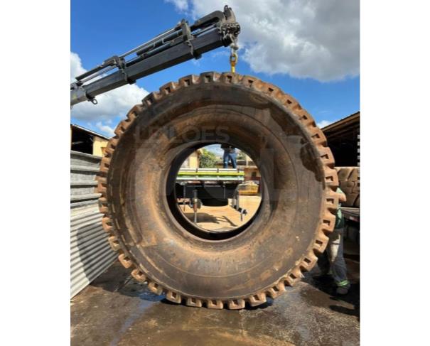 Foto de CONTAGEM /MG 5 PNEUS: 3 BRIDGESTONE E 2  MICHELIN USADOS ORGINAIS NO ESTADO EM QUE SE ENCONTRAM.-- PA13007