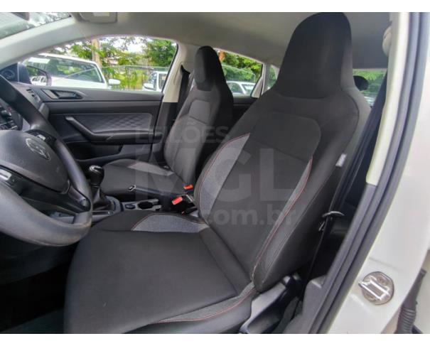 Foto de ITAÚNA/MG- VW 	POLO TRACK 1.0 FLEX 12V 5P 2023/2024- PA12297