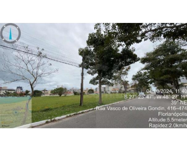 Foto de FLORIANÓPOLIS/SC - Terreno com 15.379,61m² ao lado Igreja Nª Sª de Guadalupe em Canasvieiras
