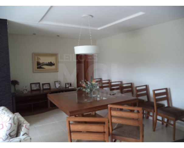 Foto de Ponta Grossa/PR – Apartamento com 03 quartos sendo 01 suíte no Residencial Europa – PA2123