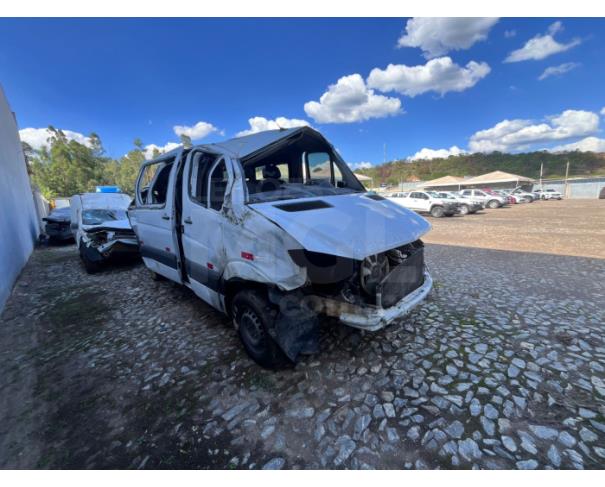 Foto de ITAÚNA/MG- VAN MERCEDES BENZ 415 CDI  SPRINTER M 16 LUGARES 2019/2019 -PA12354