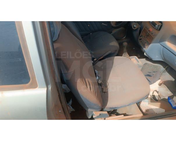 Foto de UBERLÂNDIA/MG - (CARRO) - SUCATA - FIAT PÁLIO ED - 1997/1997