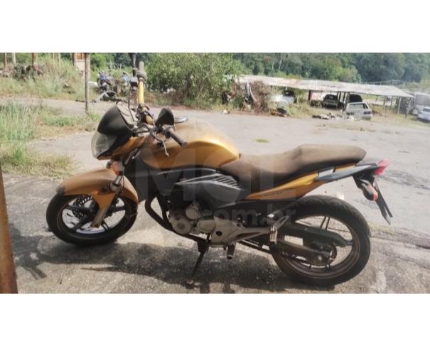 Foto de MURIAÉ/MG - CIRCULÁVEL - HONDA CB 300R - 2011/2011