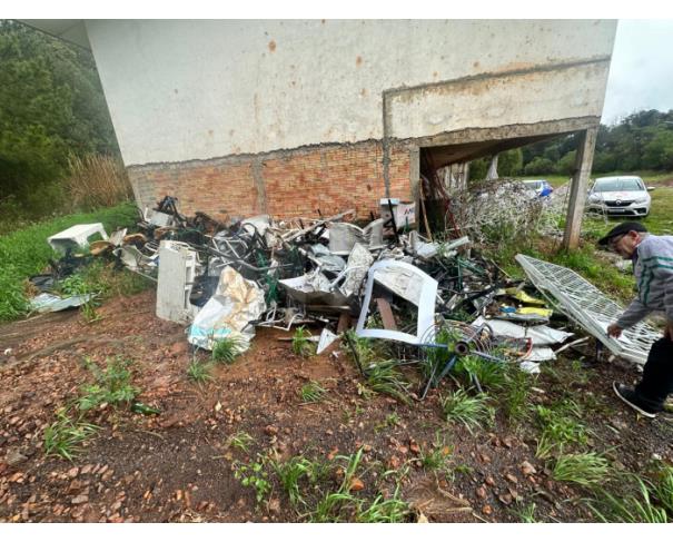 Foto de PONTE SERRADA/SC - Sucata ferrosa e materiais diversos