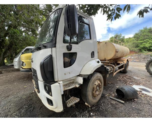 Foto de VISCONDE DO RIO BRANCO/MG- Caminhão Ford/Cargo 1717 CN, Pipa- 2011/2012