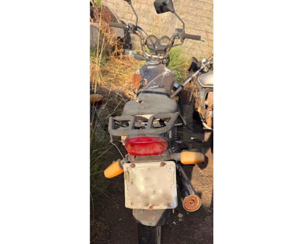 Foto de JARAGUÁ/GO - HONDA  CG 125 TITAN ES - CIRCULÁVEL - 2003/2003 - SN0000221