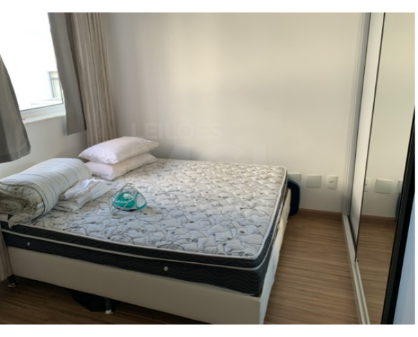 Foto de JUIZ DE FORA/MG — Casa com 5 quartos (duas suítes com closet) no bairro Estrela Sul 