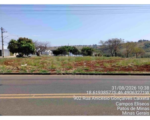 Foto de PATOS DE MINAS/MG - Lote urbano com área de 4.244,62 m², localizado no bairro Campos Elíseos 