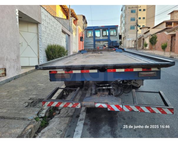 Foto de ITAÚNA MG - CAMINHÃO COM PLATAFORMA 5 MTS  - IVECO DAILY7013 CC1
