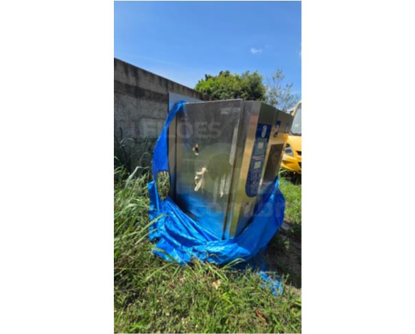 Foto de COCALZINHO DE GOIÁS/GO - Lote composto por 05 autoclaves em INOX Universal.