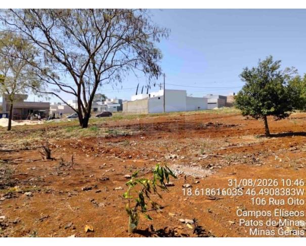 Foto de PATOS DE MINAS/MG - Lote urbano com área de 4.244,62 m², localizado no bairro Campos Elíseos 