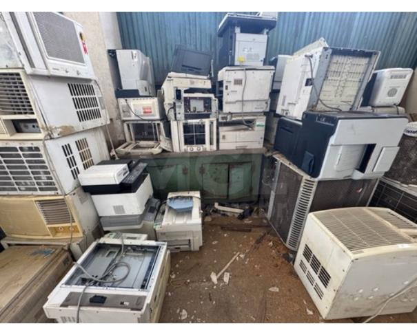 Foto de CAMPO DOS GOYTACAZES/RJ-Eletrônicos, informática (CPUS, monitores, estabilizadores, teclados, impressoras, ares condicionados, televisores, impressoras).