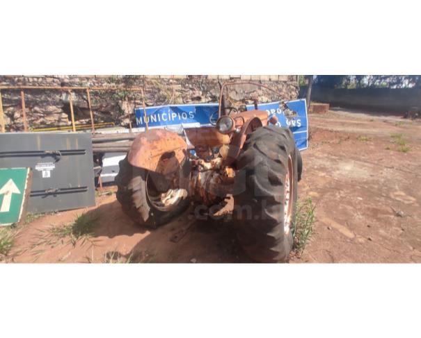 Foto de BELO HORIZONTE\MG- Trator Agrícola, Massey Ferguson, modelo 65X