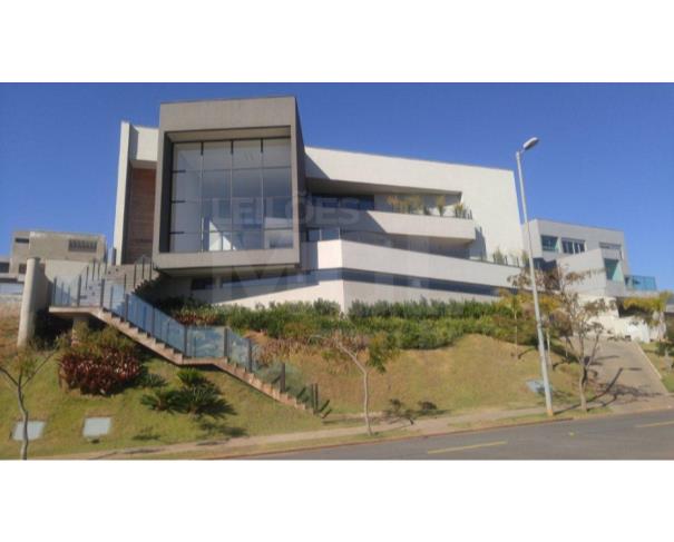 Foto de NOVA LIMA/MG – Casa com a área de 928,29m², situada em Alphaville Lagoa dos Ingleses Fase II