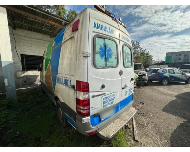 Foto de RIO DAS OSTRAS/RJ - ESPECIAL CAMINHÃO AMBULÂNCIA MERCEDES-BENZ / 415 MARIMAR A