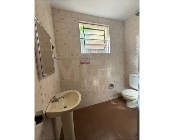Foto de JUIZ DE FORA/MG – Casa residencial situada no bairro São Mateus 