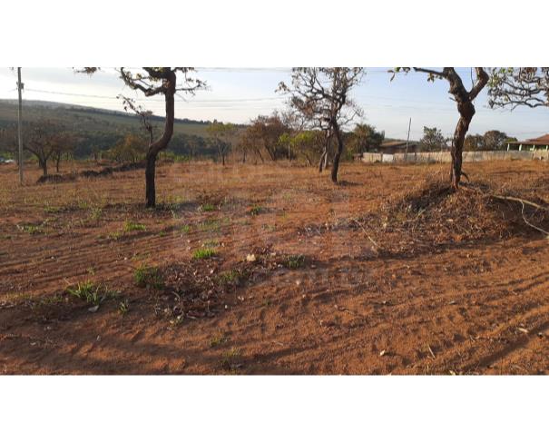 Foto de JUATUBA/MG — Terreno com 2.49.60 hectares (24.900m²), às margens da MG-050