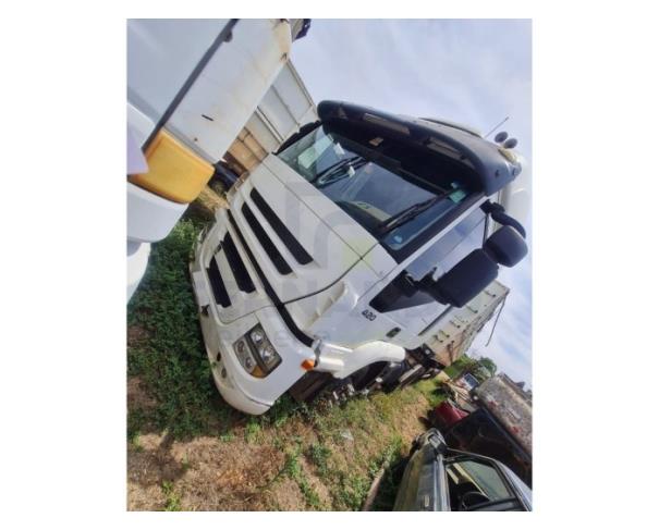 Foto de ARAXÁ/MG - Caminhão IVECO Stralishd 570S42TN - 2007/2008 - CIRCULÁVEL
