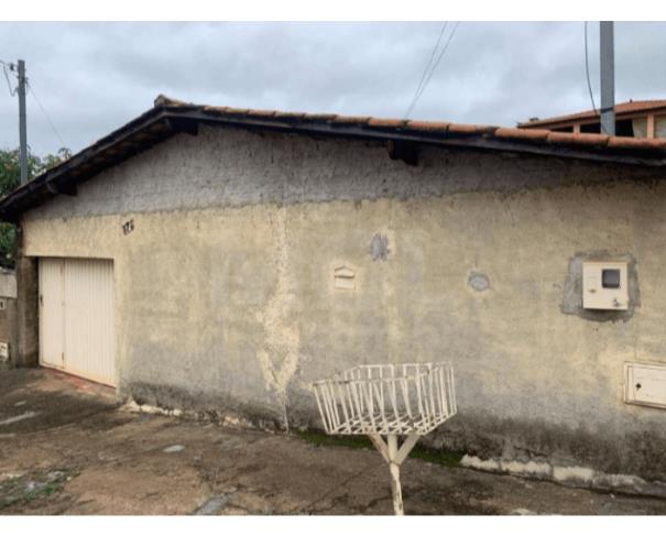 Boa esperança/mg — casa com lote de 200m² no jardim das acácias lote em leilão | mgl leilões