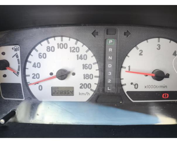 Foto de ITAÚNA/MG- MITSUBISHI PAJERO SPORT  HPE 2.8 4X4 DIESEL AUT. 2004/2005- PA12564