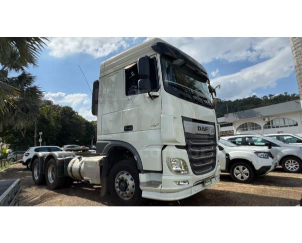 Foto de ITAÚNA/MG - CAVALO TRATOR DAF/XF FTT 530 CABINE ESTENDIDA ANO 2023/2024 - SC1118