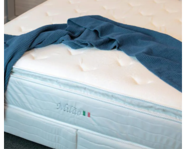 Foto de ITAÚNA/MG - COLCHÃO  MILÃO POCKET SUED BRANCO 138X188X30CM-MA11284