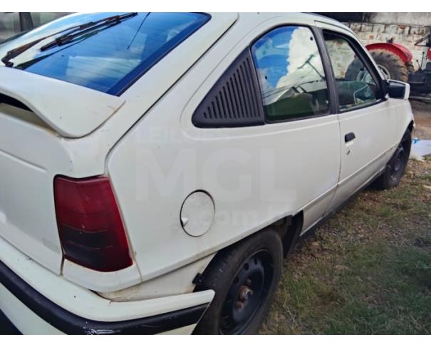 Foto de ARAXÁ/MG - CHEVROLET Kadett GSI MPFI - 1992/1993 - SUCATA