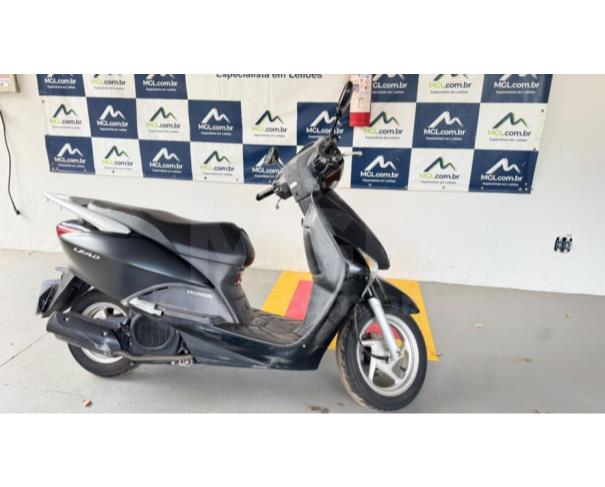 Foto de ITAÚNA/MG - MOTOCICLETA HONDA/LEAD 110 ANO 2013/2013 - SC1159