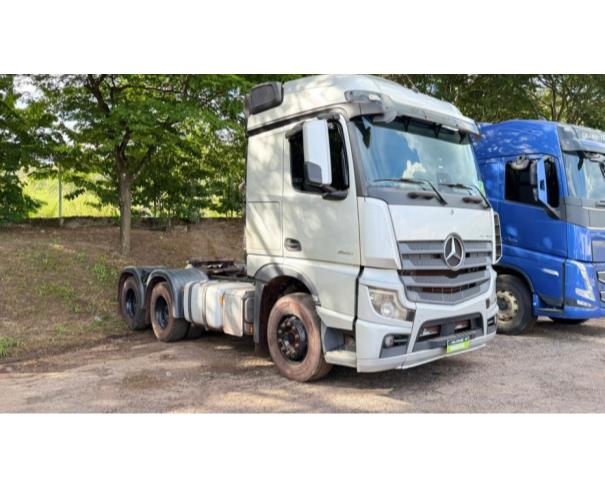 Foto de ITAÚNA/MG - CAVALO TRATOR M.BENZ/ACTROS 2651S 6X4 - ANO: 2021/2021 - SC1107