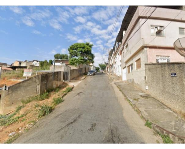 Foto de UBÁ/MG — [Fração de 50% sobre] Apartamento no Bairro Boa Vista