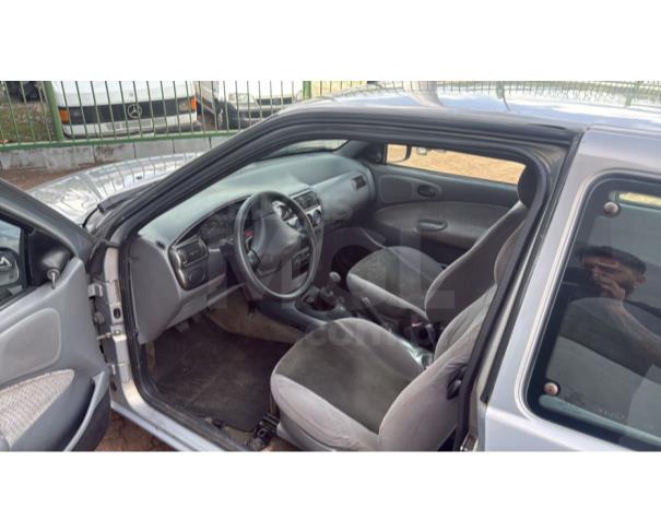 Foto de ITAÚNA MG - FORD ESCORT GL  16V D 1.8 ( IDEAL PARA COLOCIONADOR) 