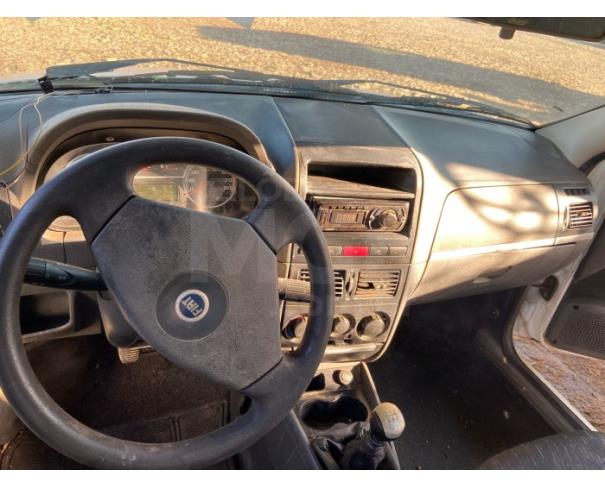 Foto de ITAÚNA/MG - SUCATA FIAT/SIENA 1.4 TETRAFUEL ANO 2007/2007 - CX894