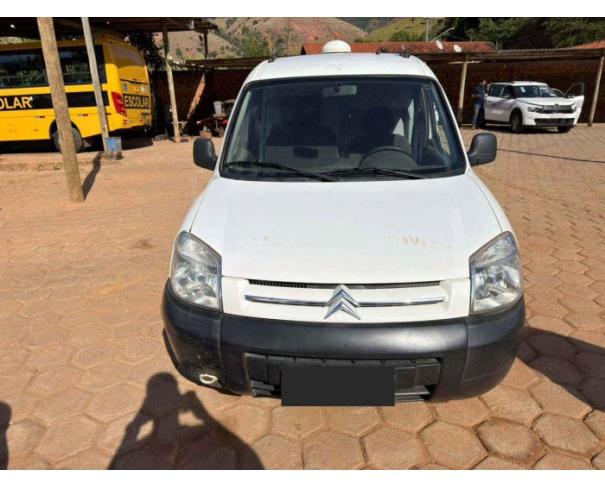 Foto de CARMÉSIA/MG - Caminhonete Citroen Berlingo All A, 2018/2019, FLEX 