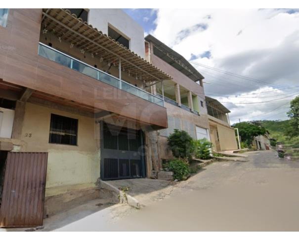 Foto de CARATINGA/MG - Casa e respectivo lote área 200,00m² no bairro Zacarias
