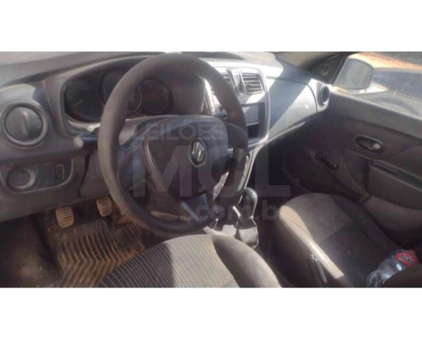 Foto de TUNAS DO PARANÁ/PR - Renault Logan Authentique 1.0 16V, 2014/2015, FLEX 