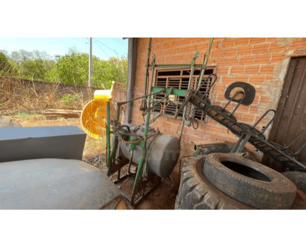 Foto de SANDOLÂNDIA/TO - Pulverizador 400L