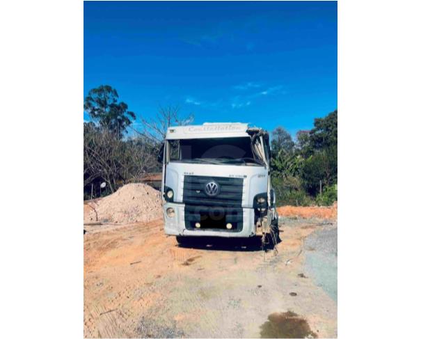 Foto de INHAPIM/MG - Caminhão VW 24.250 CNC 6X2, 2011/2012, DIESEL 