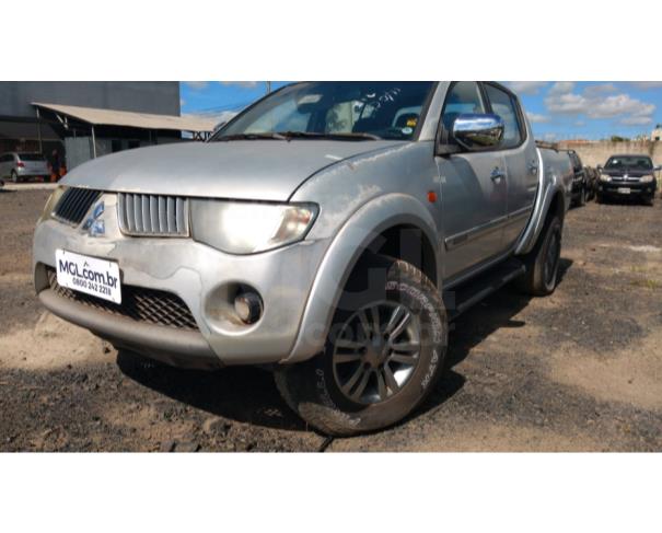 Foto de LOTE 005 - MITSUBISHI/L200 TRITON 3.2 D ANO 2009/2010 JB29887