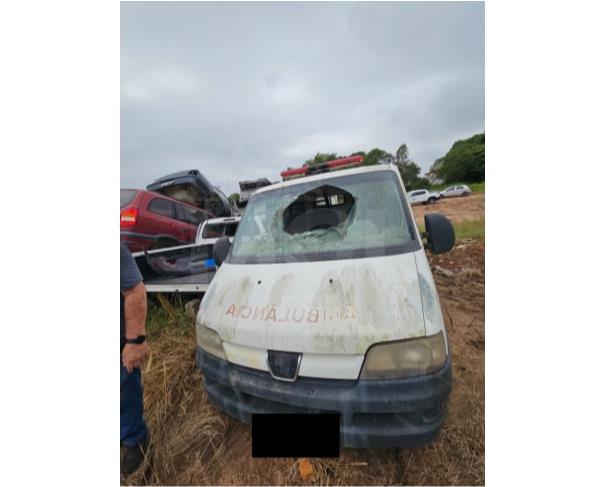 Foto de CASTRO/PR -  Camioneta Peugeot Boxer Adapta Ambulância, 2010/2011, DIESEL 