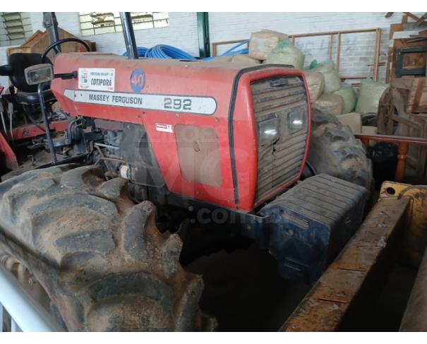 Foto de COTIPORÃ/RS - Trator agrícola Massey Fergusson MF 292