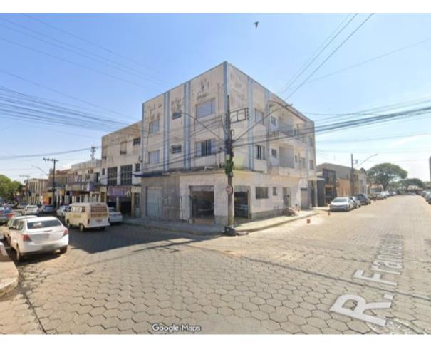 Foto de BOA ESPERANÇA/MG — [Fração ideal de 16,666%  sobre] prédio comercial e residencial no Centro