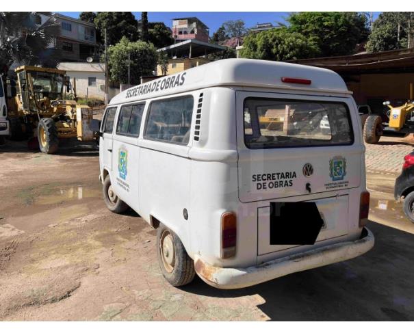 Foto de PIRAPETINGA/MG - Misto Camioneta VW/ Kombi, 2012/2013, FLEX 