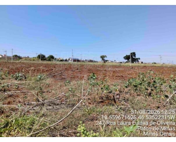 Foto de PATOS DE MINAS/MG - Lote urbano com área de 6.004,77 m², localizado na Rua José Olímpio Ferreira, bairro Residencial Sorriso 