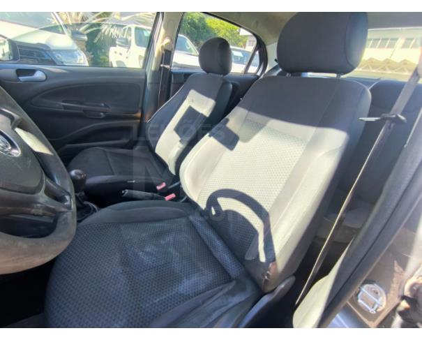 Foto de ITAÚNA/MG-VW NOVO VOYAGE TL MBV 2017/2017- PA12896