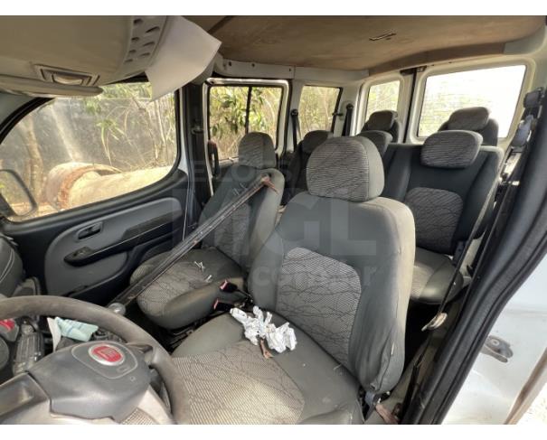 Foto de IGUATAMA/MG - CARRO - Fiat Doblo Attractiv 1.4, 2014/2014