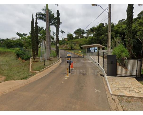 Foto de TRÊS PONTAS/MG — Casa de 2 andares em condomínio de luxo (Novo Horizonte)